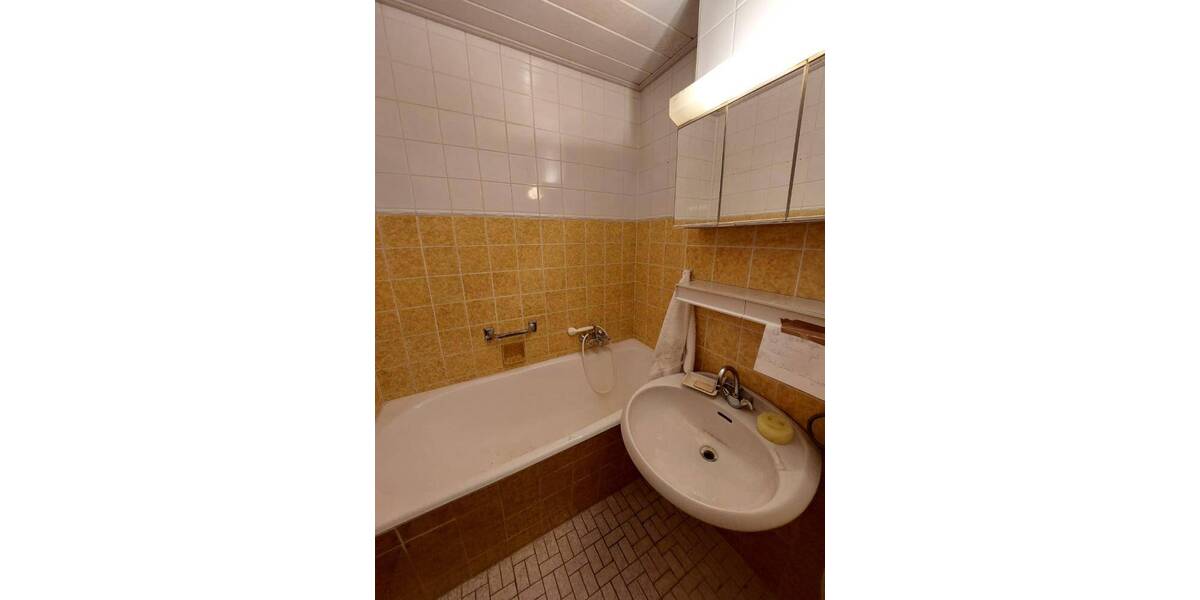 Etagenwohnung Höchberg - 2 Zimmer, 59 m&sup2;, 190.000&euro; | Angebot:26541030