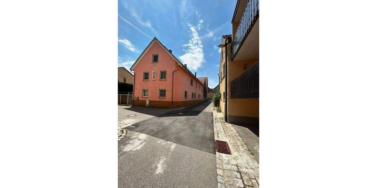 Bauernhaus, Landhaus Gaukönigshofen Eichelsee - 1 Zimmer, 300 m&sup2;, 329.000&euro; | Angebot:25706318