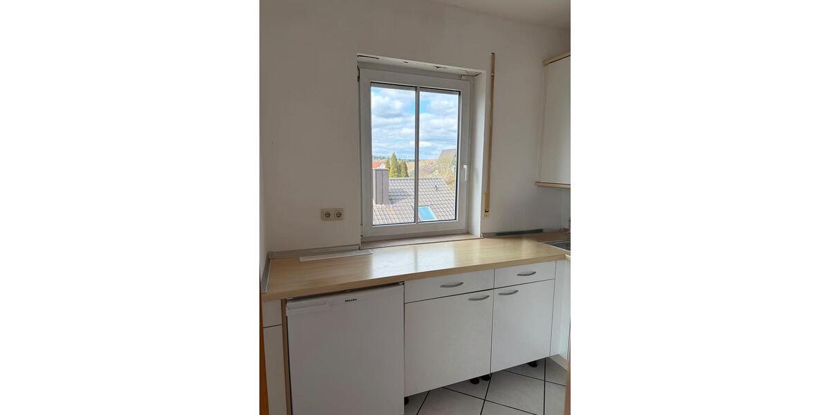 Dachgeschoßwohnung Veitshöchheim - 1 Zimmer, 44 m&sup2;, 500&euro; | Angebot:26255334