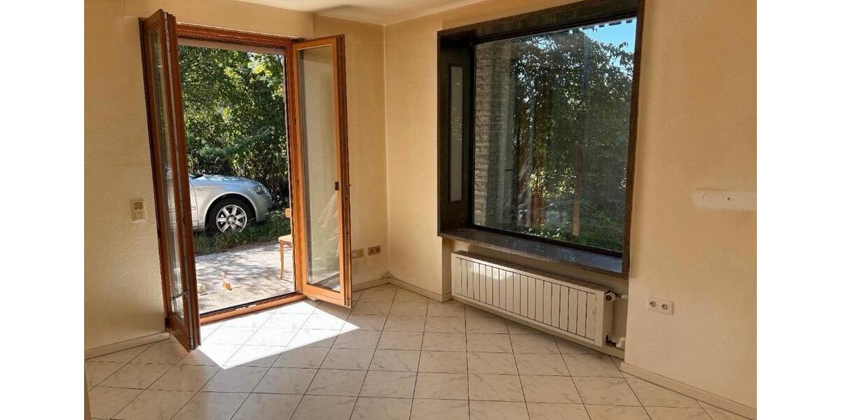 Mehrfamilienhaus, Wohnhaus Würzburg Dürrbachau - 13 Zimmer, 340 m&sup2;, 620.000&euro; | Angebot:26399413