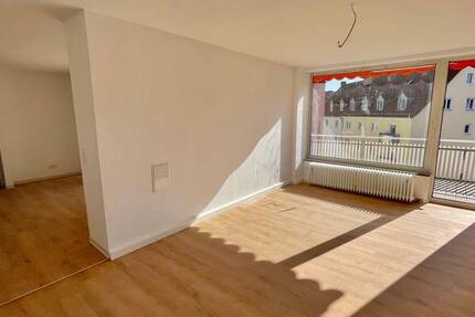 Citynahe 4-Zimmerwohnung mit Balkon!