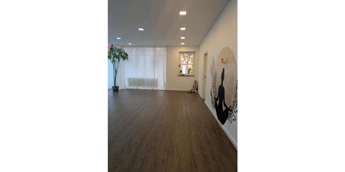 Räumlichkeiten im Yoga Studio zimmer