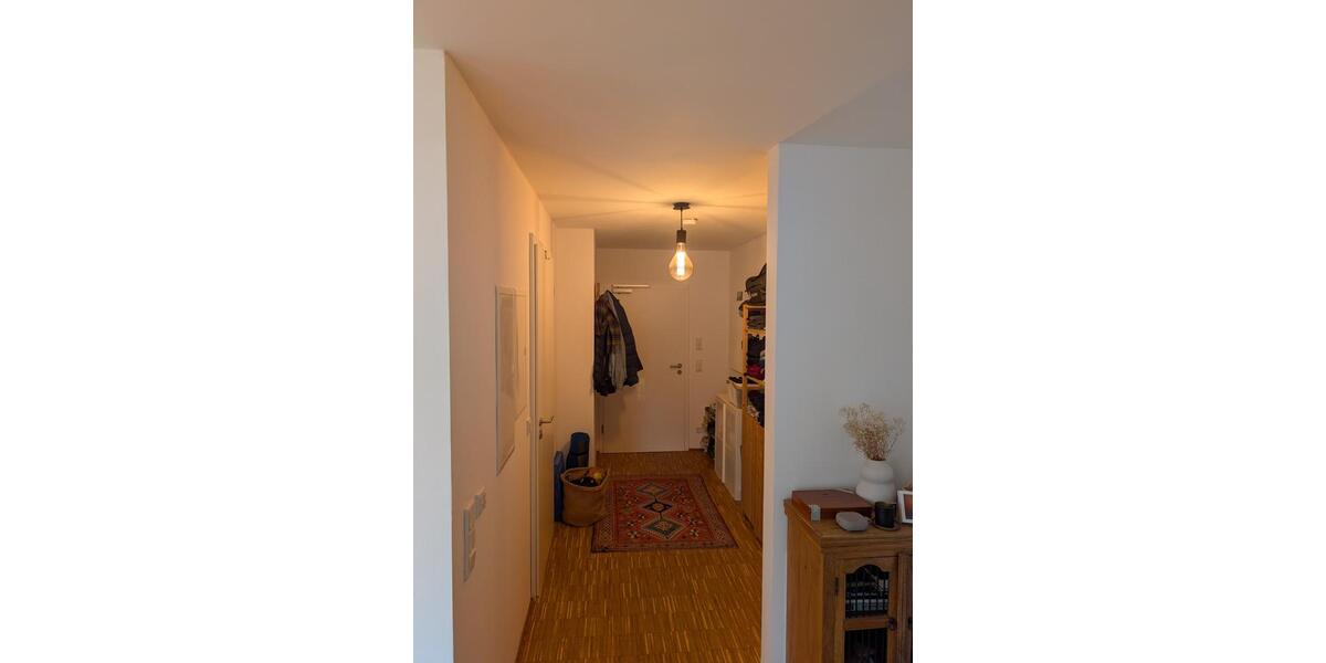 Helle 1-Zi.-Whg, Wü- Leistenstraße, Parkett, EBK, Terrasse, Stpl. 1 zimmer