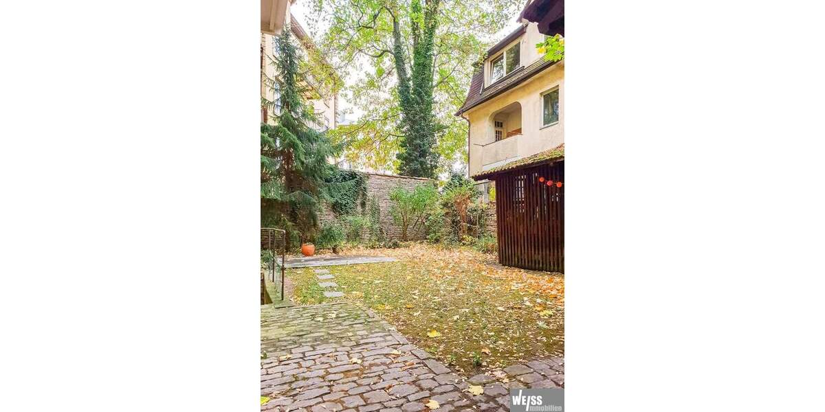 3 Zimmer Altstadt PREMIUM-Wohnung in historischen Räumen mit Nähe zum Ringpark 3 zimmer