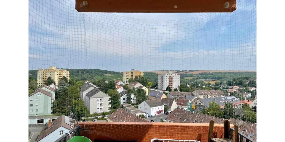 Hochparterre Würzburg Dürrbachau - 4 Zimmer, 88 m&sup2;, 310.000&euro; | Angebot:24564708