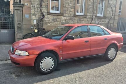 Audi A4 227.000 km 999 &euro; Waigolshausen 97534