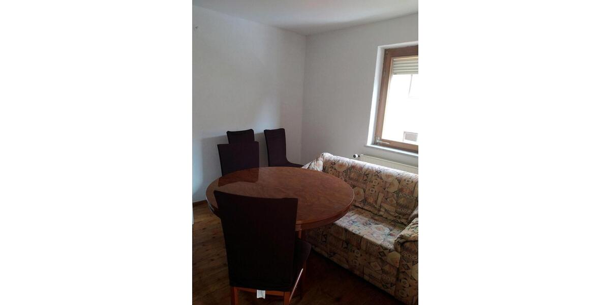 Etagenwohnung Karsbach - 1 Zimmer, 40 m&sup2;, 550&euro; | Angebot:26200811