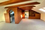 Dachgeschoßwohnung Ochsenfurt - 2.5 Zimmer, 75 m&sup2;, 700&euro; | Angebot:25756846