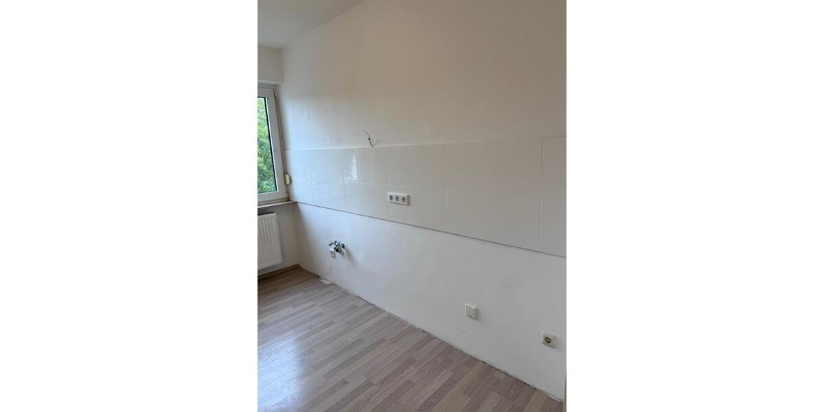 Etagenwohnung Estenfeld - 3 Zimmer, 75 m&sup2;, 960&euro; | Angebot:26658343