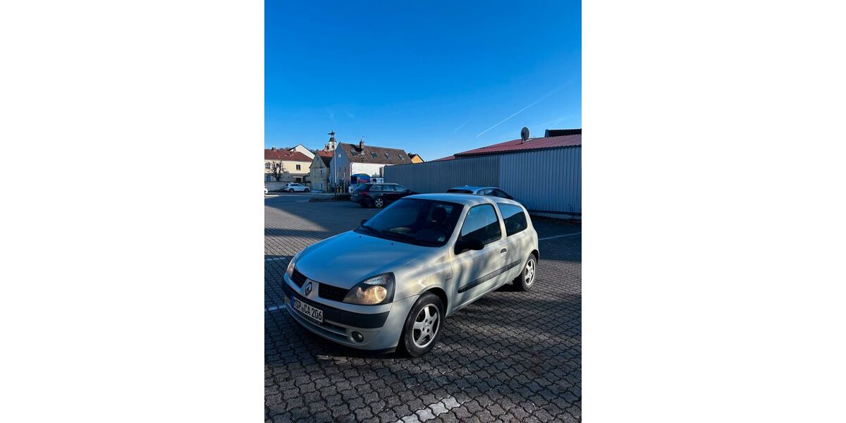 Renault Clio 130.000 km 599 &euro; Arnstein 97450