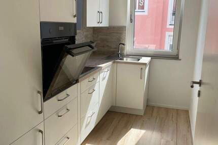 Wohnung Kitzingen - 2 Zimmer, 66 m&sup2;, 710&euro; | Angebot:25632142