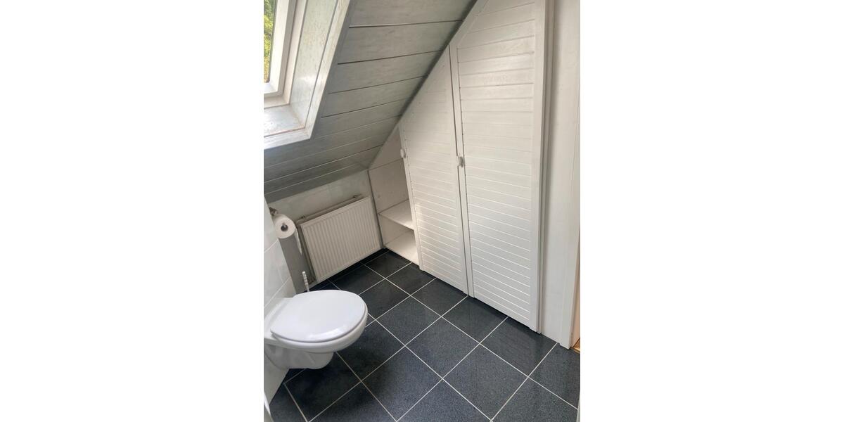 Etagenwohnung Würzburg Heuchelhof - 4 Zimmer, 100 m&sup2;, 1.400&euro; | Angebot:26233579