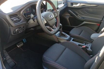 Ford Focus 8.900 km 27.894 &euro; Würzburg 97076