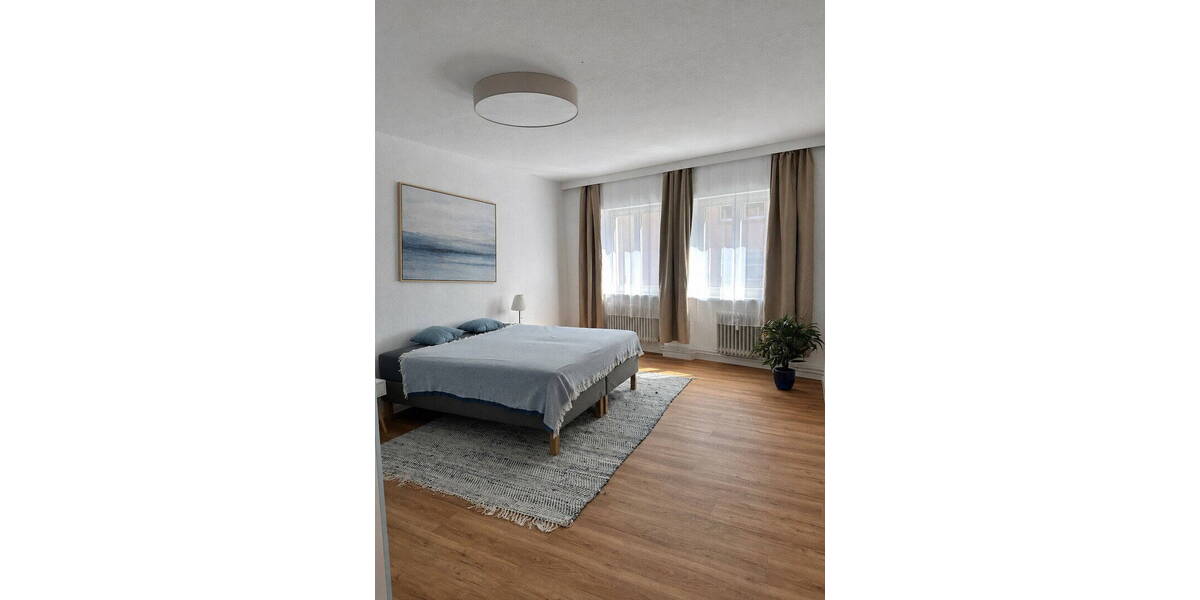 Etagenwohnung Wuerzburg Altstadt - 2 Zimmer, 72 m&sup2;, 1.440&euro; | Angebot:26885289