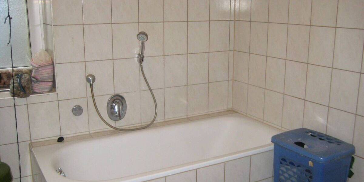 Mehrfamilienhaus, Wohnhaus Himmelstadt - 7 Zimmer, 170 m&sup2;, 200.000&euro; | Angebot:25694567