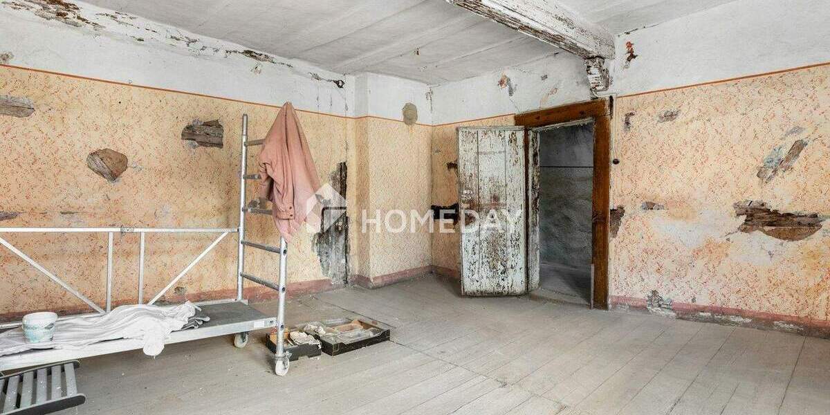 Einfamilienhaus Eußenheim Aschfeld - 8 Zimmer, 275 m&sup2;, 40.000&euro; | Angebot:25702868