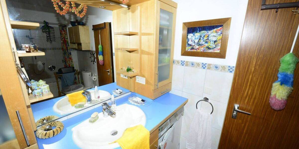 Etagenwohnung Würzburg Steinbachtal - 3 Zimmer, 90 m&sup2;, 360.000&euro; | Angebot:26723980