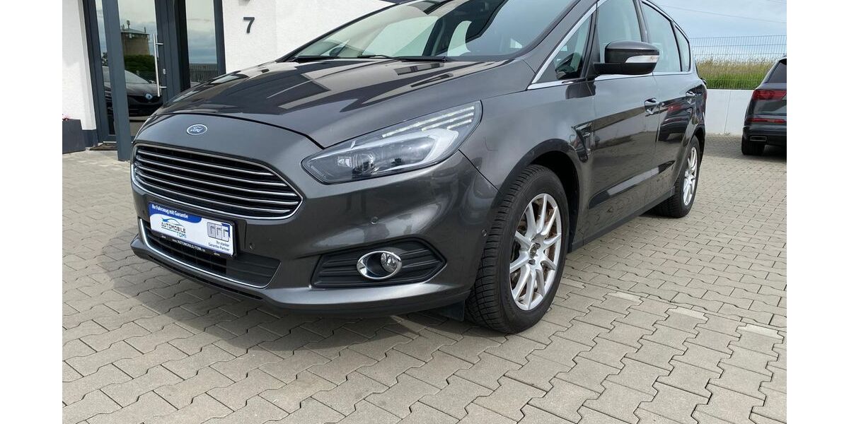 Ford S-Max 152.000 km 8.900 &euro; Bergtheim 97241