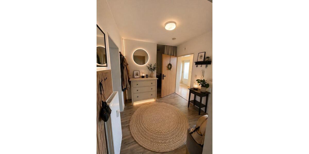 Hochparterre Würzburg Sanderau - 4 Zimmer, 88 m&sup2;, 310.000&euro; | Angebot:26255147