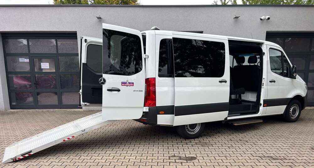 Mercedes-Benz Sprinter 61.000 km 34.950 € Würzburg 97084