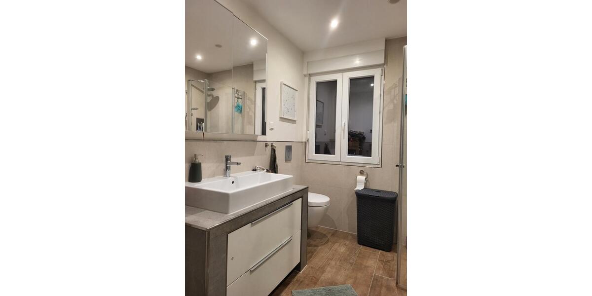 Einfamilienhaus Würzburg Lindleinsmühle - 6 Zimmer, 150 m&sup2;, 2.280&euro; | Angebot:27614240