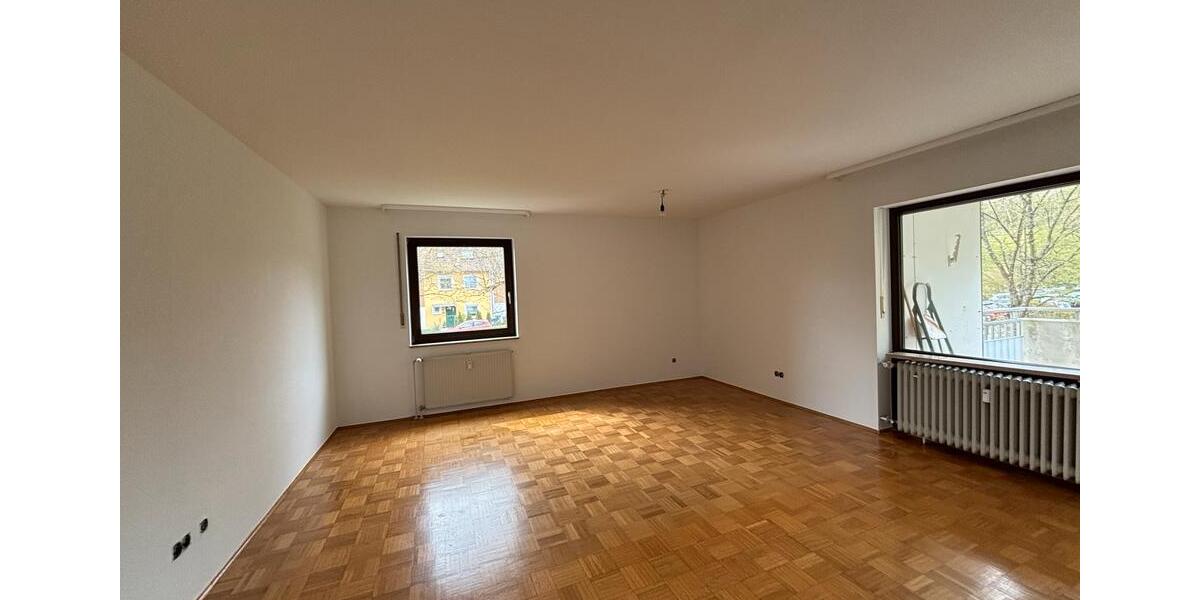 Etagenwohnung Höchberg - 3.5 Zimmer, 81 m&sup2;, 1.250&euro; | Angebot:26155361