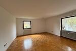 Etagenwohnung Höchberg - 3.5 Zimmer, 81 m&sup2;, 1.250&euro; | Angebot:26155361
