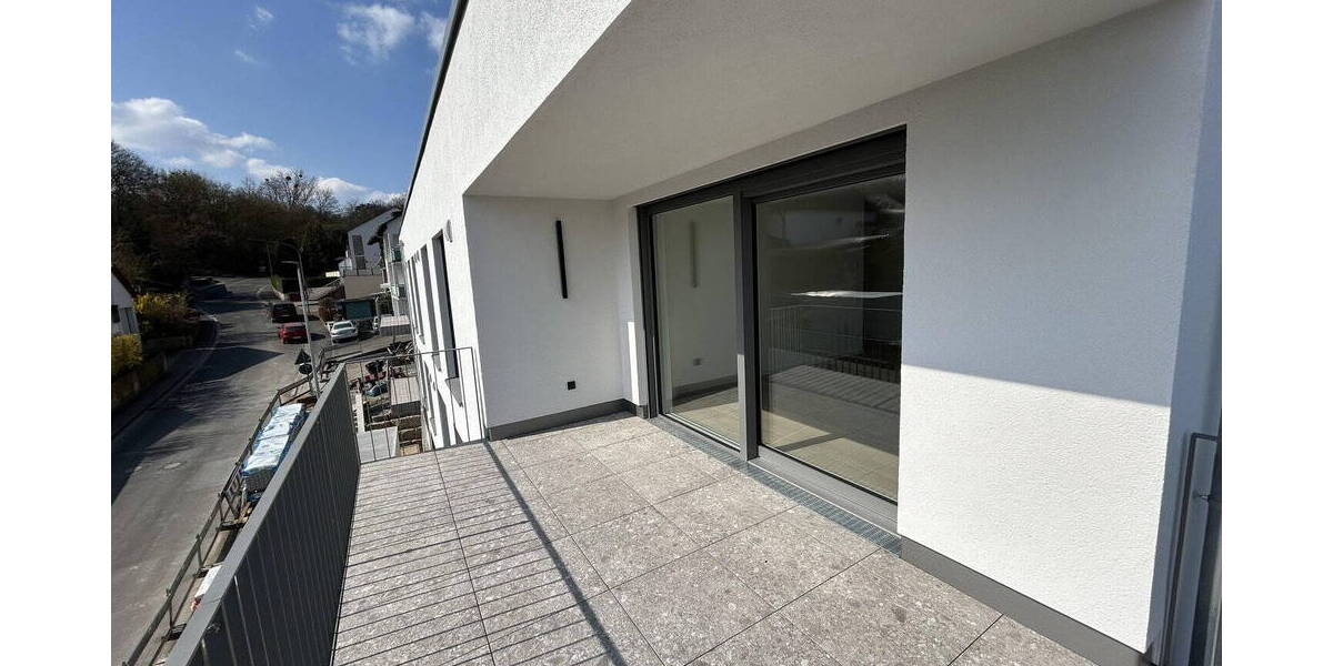 Etagenwohnung Zell am Main - 3 Zimmer, 108 m&sup2;, 1.570&euro; | Angebot:26020864