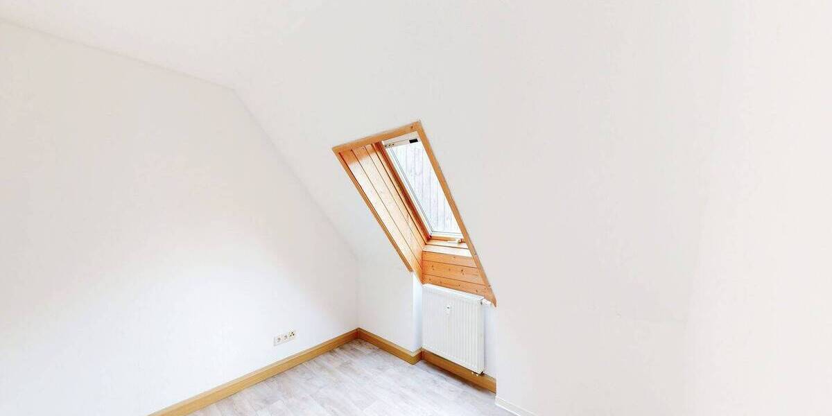 Mehrfamilienhaus, Wohnhaus Winterhausen - 6 Zimmer, 171 m&sup2;, 390.000&euro; | Angebot:25997015