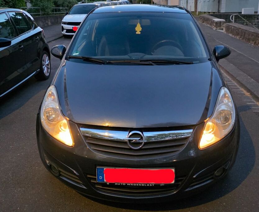 Opel Corsa 210.000 km 3.499 € Würzburg 97074