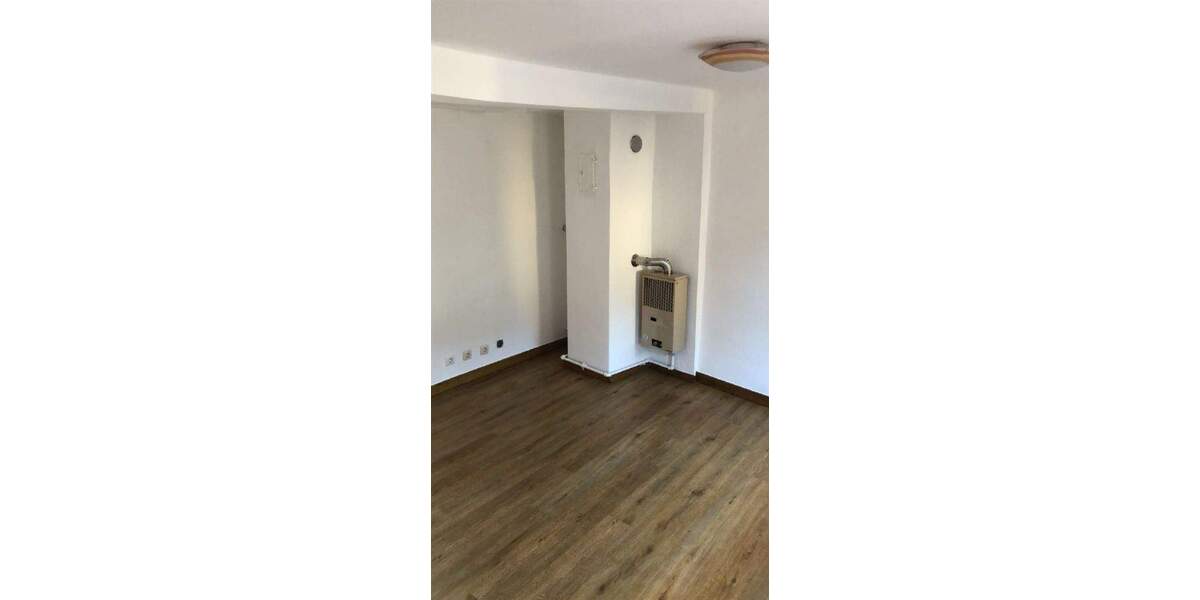 Einfamilienhaus Würzburg Heidingsfeld - 4 Zimmer, 100 m&sup2;, 239.000&euro; | Angebot:25865094