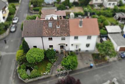 Haus Volkach - 8 Zimmer, 185 m&sup2;, 385.000&euro; | Angebot:24922285