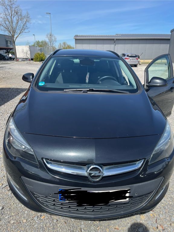 Opel Astra 185.000 km 5.500 € Albertshofen 97320