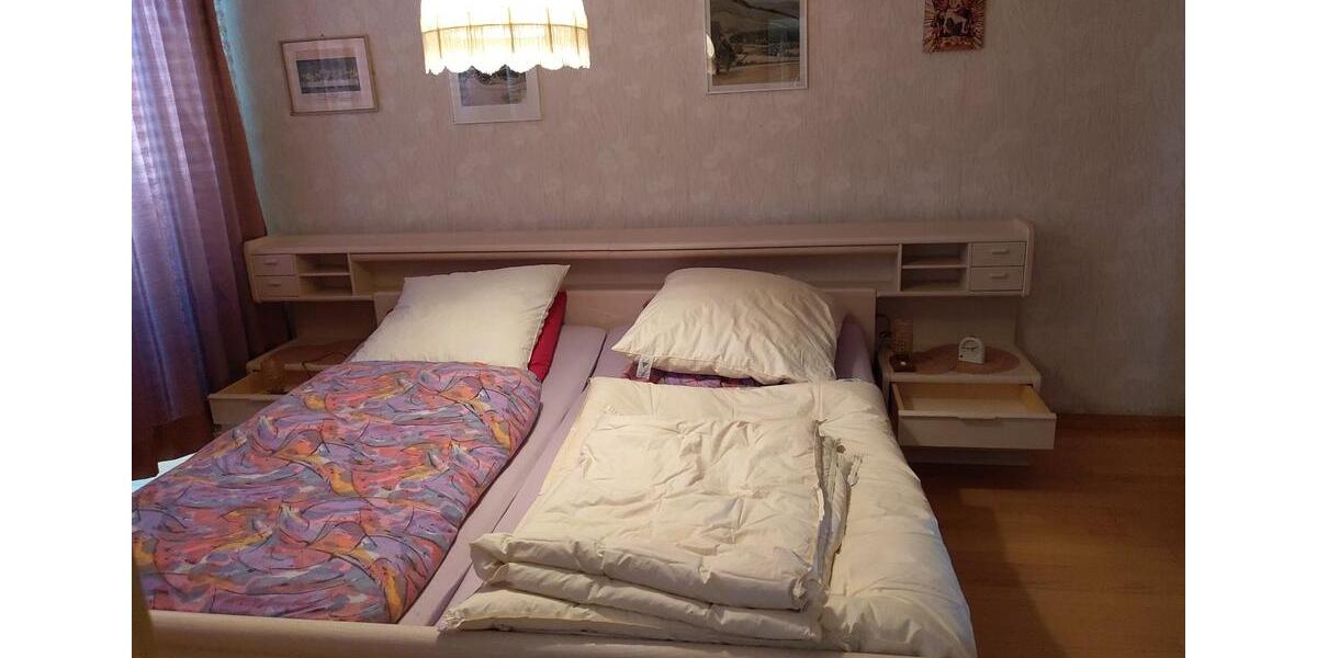 Etagenwohnung Würzburg Sanderau - 5 Zimmer, 134 m&sup2;, 440&euro; | Angebot:25752183