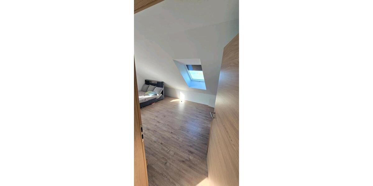 Einfamilienhaus Prichsenstadt - 3 Zimmer, 135 m&sup2;, 500.000&euro; | Angebot:26835407