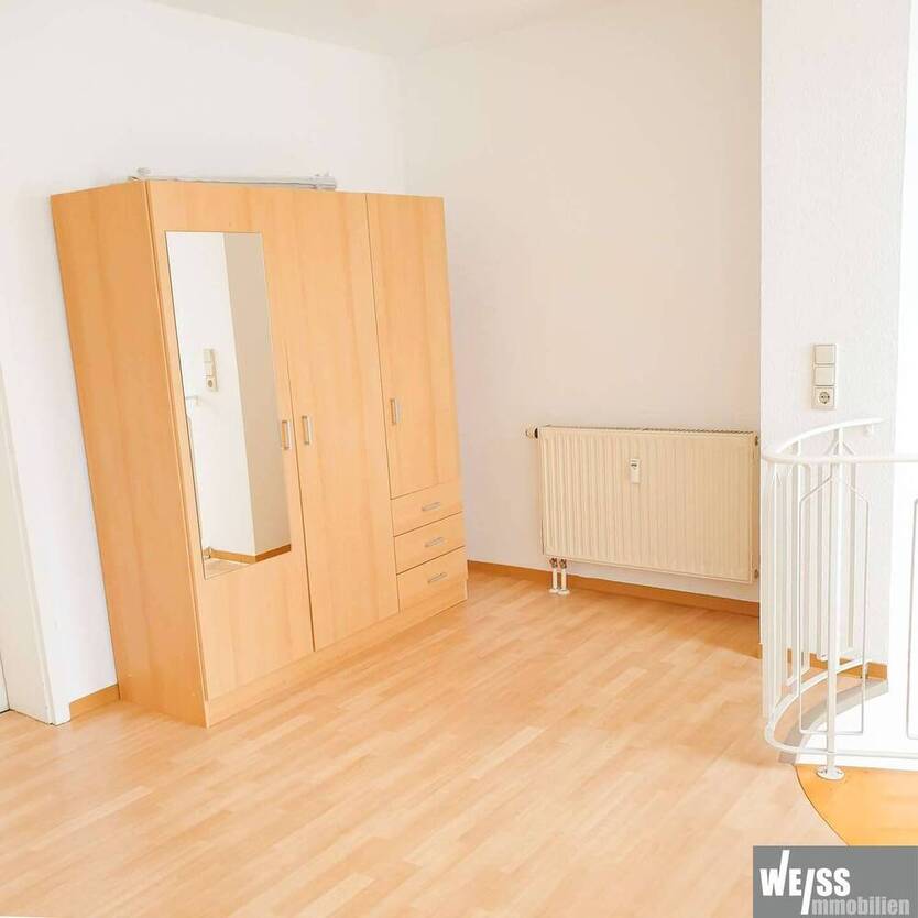 Helle 1,5 Zimmer Wohnung mit Galerie +++KEIN BALKON+++