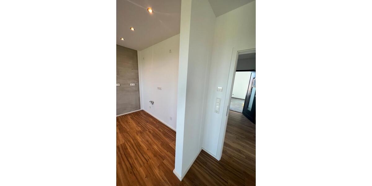 Erdgeschoßwohnung Ippesheim - 2.5 Zimmer, 75 m&sup2;, 290.000&euro; | Angebot:26517926