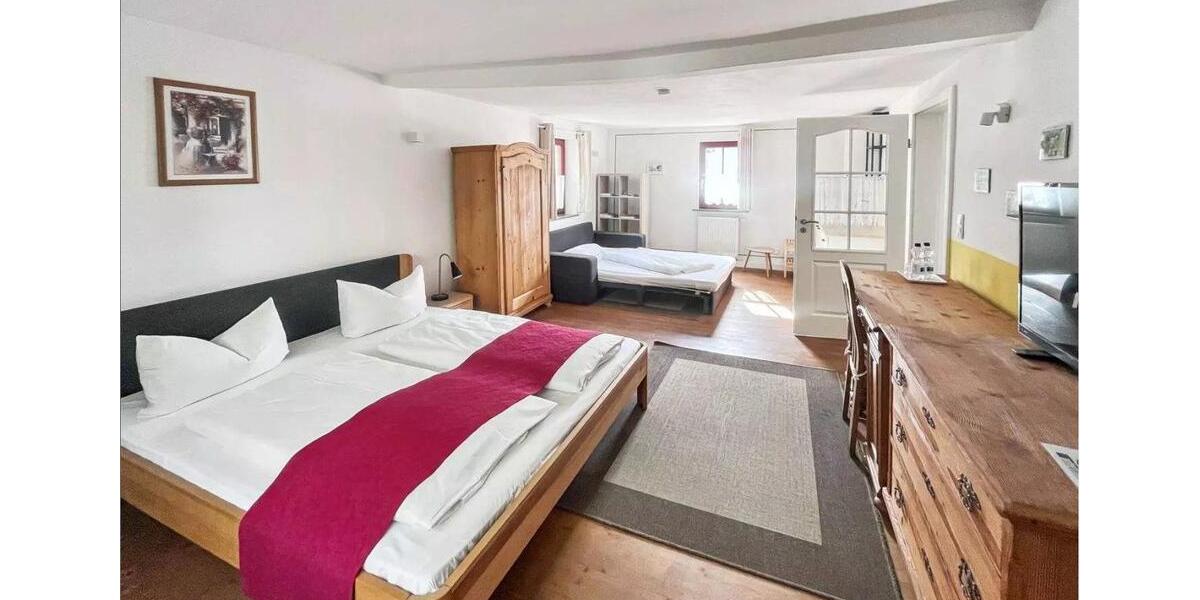 Einfamilienhaus Randersacker - 7 Zimmer, 240 m&sup2;, 740.000&euro; | Angebot:26677307