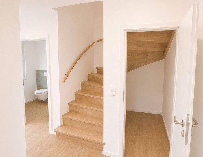Doppelhaushälfte Unterpleichfeld - 5.5 Zimmer, 145 m&sup2;, 2.100&euro; | Angebot:26584365