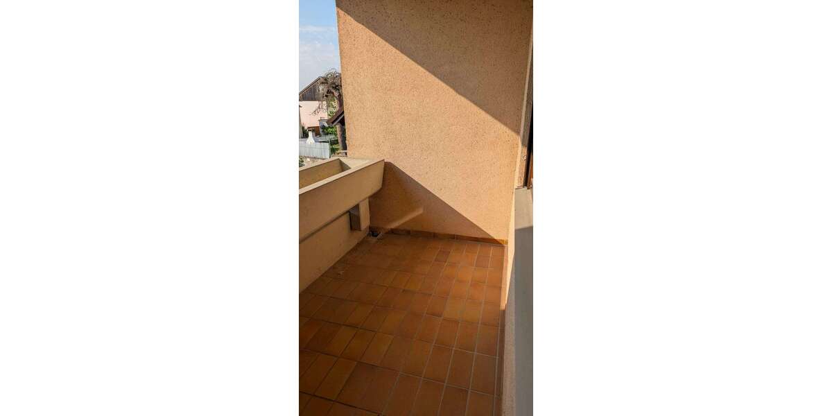 Etagenwohnung Würzburg Lengfeld - 1 Zimmer, 37 m&sup2;, 370&euro; | Angebot:27254426