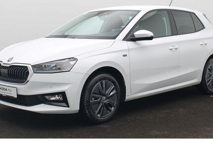 Skoda Fabia 14.500 km 24.280 &euro; Würzburg 97084