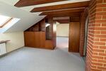 Dachgeschoßwohnung Ochsenfurt - 2.5 Zimmer, 75 m&sup2;, 700&euro; | Angebot:25756846