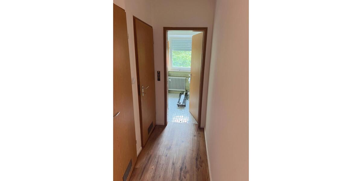 Etagenwohnung Würzburg Heuchelhof - 3 Zimmer, 92 m&sup2;, 320.000&euro; | Angebot:26214542