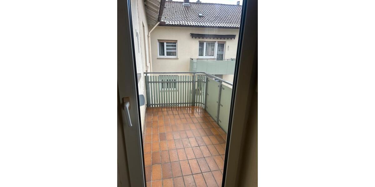 Etagenwohnung Würzburg - 3 Zimmer, 82 m&sup2;, 165.000&euro; | Angebot:27226242