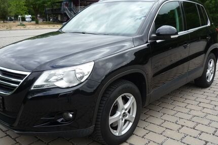 VW Tiguan 225.500 km 4.650 &euro; Martinsheim 97340