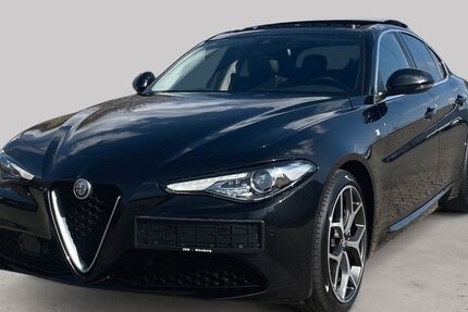 Alfa Romeo Giulia 82.850 km 26.490 &euro; Würzburg 97076
