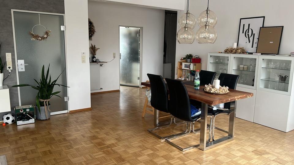 Etagenwohnung Würzburg Lindleinsmühle - 2.5 Zimmer, 93 m&sup2;, 1.250&euro; | Angebot:25936872