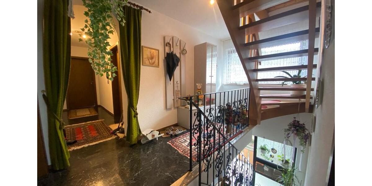 Einfamilienhaus Grünsfeld - 6 Zimmer, 170 m&sup2;, 1.600&euro; | Angebot:25018721