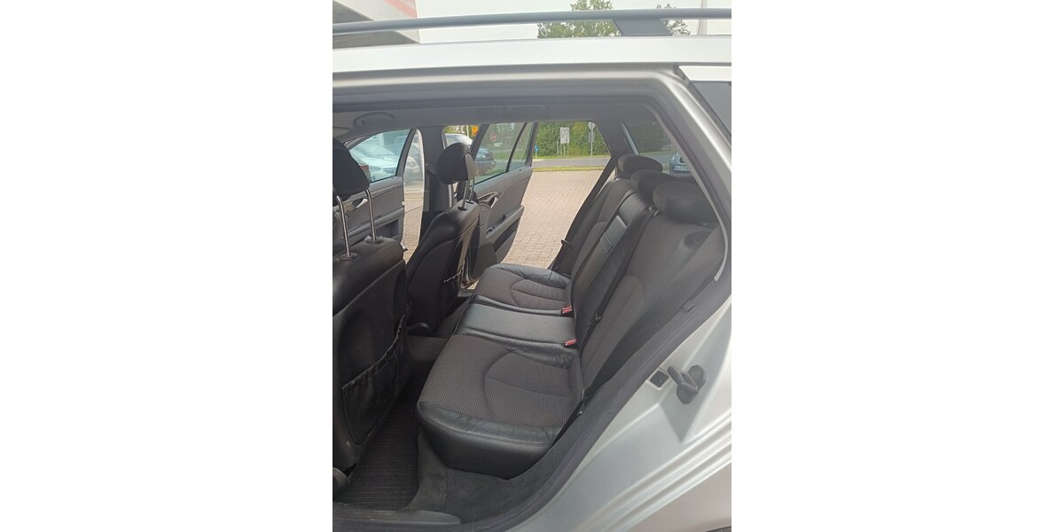 Mercedes-Benz E 270 219.000 km 5.199 &euro; Karlstadt 97753