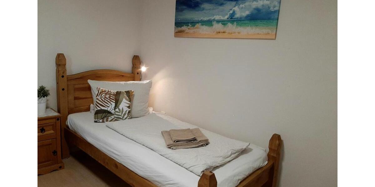 Etagenwohnung Uettingen - 2 Zimmer, 40 m&sup2;, 25&euro; | Angebot:20049252